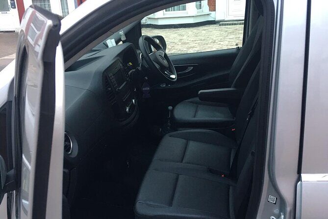 One Way Taxi Transfer from London to Gatwick Airport - The Real-World Experience: Insights from Customers