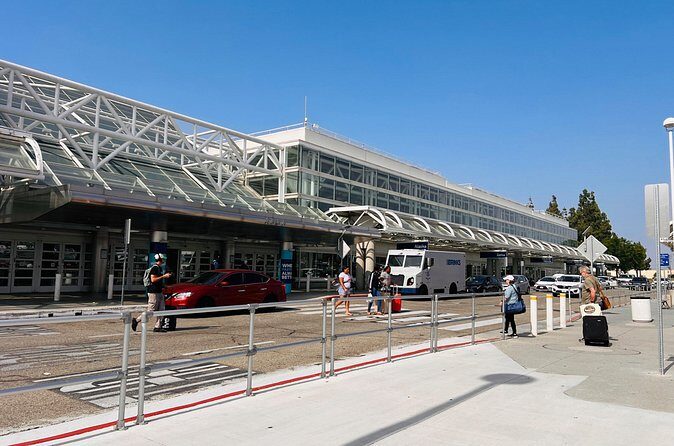 ONT Airport Pick up and Drop from to Hotels inside Ontario area - User reviews: what real travelers say