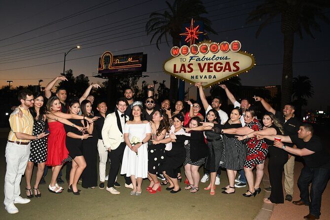 Open Bar Party Bus Nightclub Crawl in Las Vegas - An In-Depth Look at the Experience