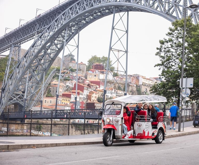 Oporto Tuk Tuk Tour: Among bridges and mysteries - 1.30h - A Closer Look at Porto’s Bridge Tour by Tuk Tuk