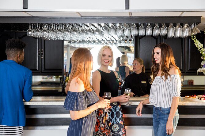 Orange County Premier Dinner Cruise from Newport Beach - FAQ