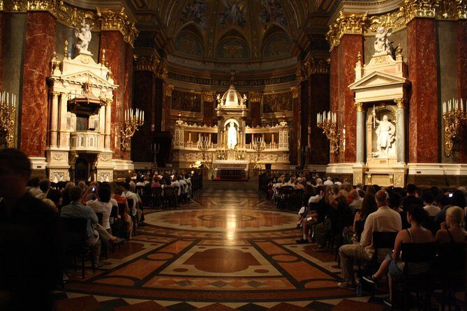 Organ Concert in the St. Stephen's Basilica - The Group Size and Accessibility