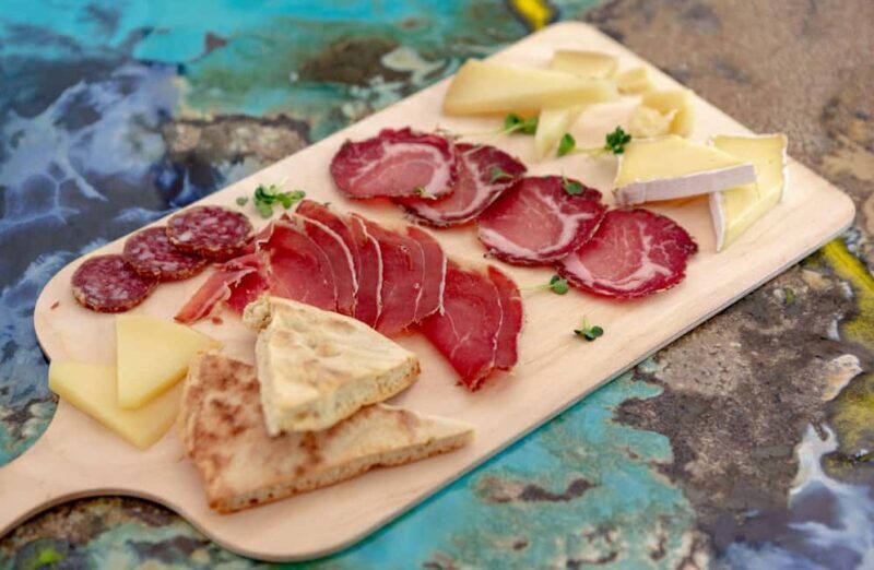 Organic Wine, Local Food Tasting & Vineyard Walk near Assisi - FAQ