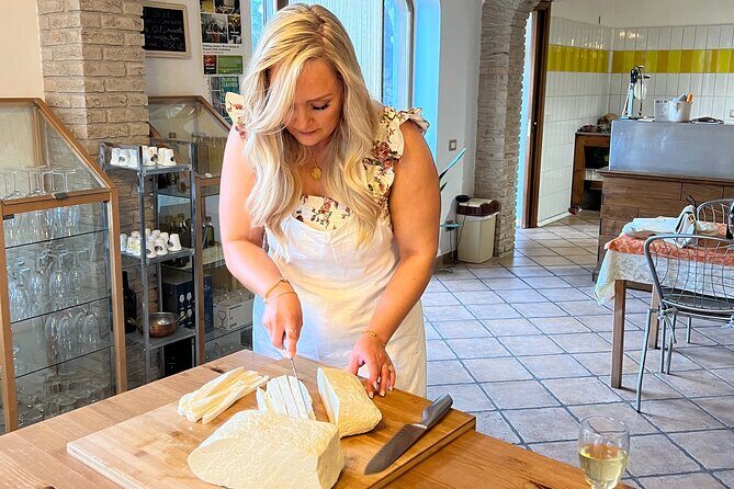 Organic Wine Tasting, Mozzarella, Gnocchi & Tiramisu Workshop - FAQ