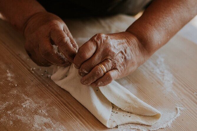Organic Wood-fire Cooking Class - What Makes This Cooking Class Special?