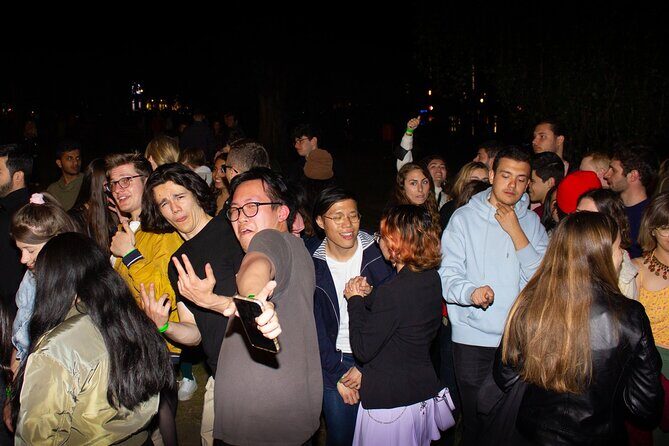 Original Paris Pub Crawl - Practical Tips for Your Night Out