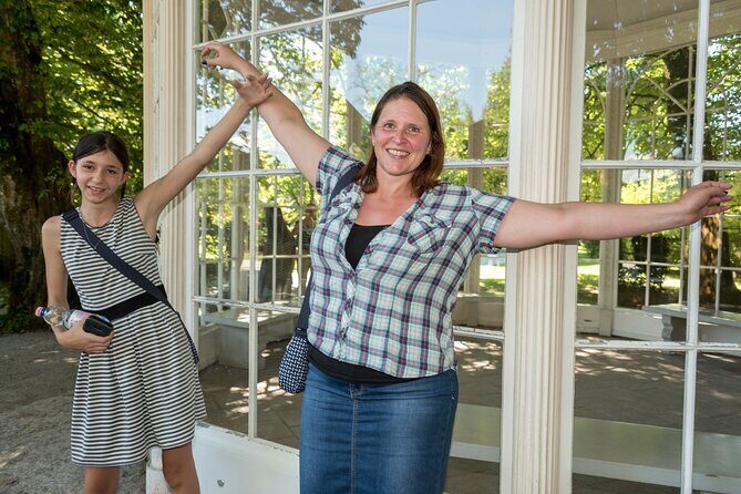 Original Sound of Music Tour Salzburg With Schnitzel and Noodle - A Deep Dive into What You Can Expect