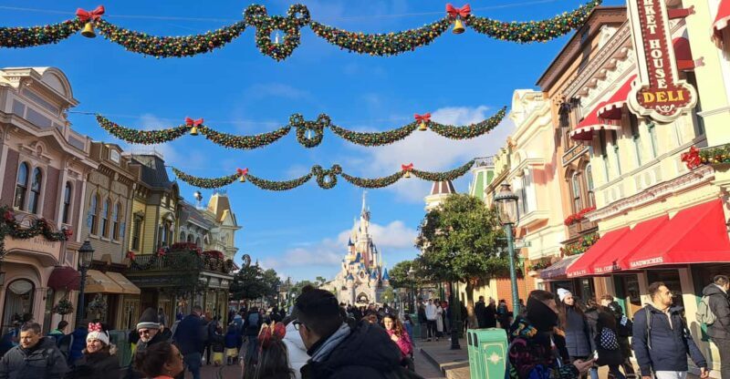 Orlando: Disneyworld and Universal Studios Personal Planner - How It Works: From Planning to Execution