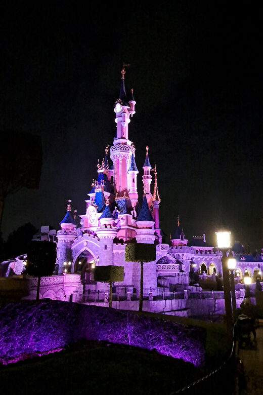 Orlando: Disneyworld and Universal Studios Personal Planner - FAQ