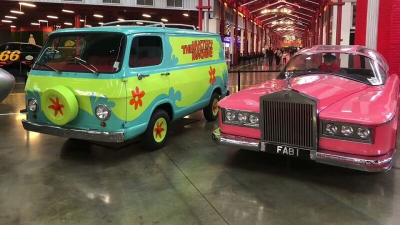 Orlando: Orlando Auto Museum at Dezerland Park - The Sum Up