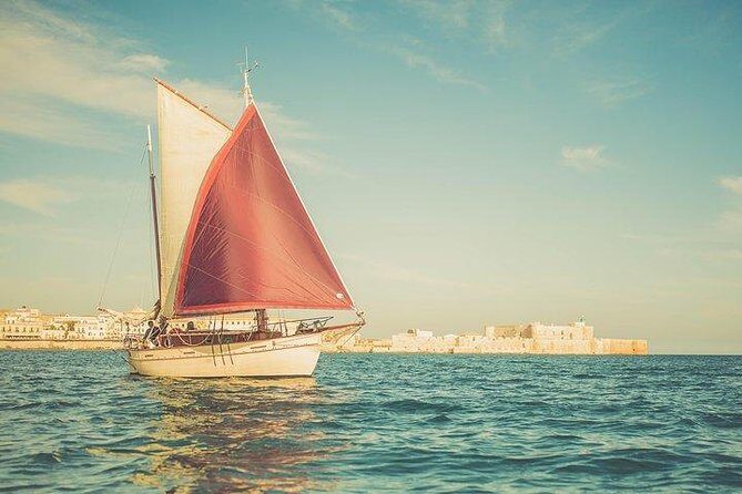 Ortigia and Plemmirio on a sailing boat - FAQ