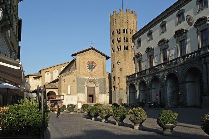 Orvieto and Civita di Bagnoregio Full Day Trip from Rome - Savoring Umbrian Flavors: The Farm-To-Table Lunch