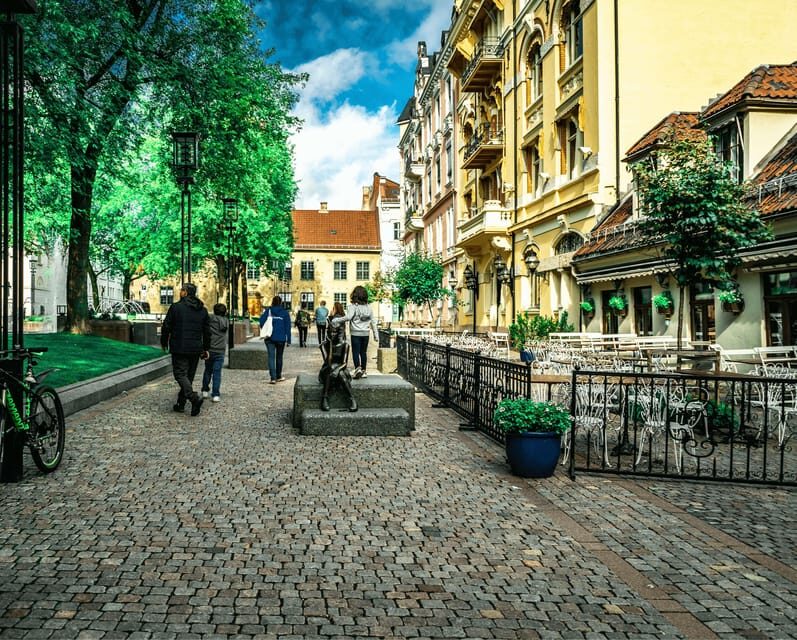 Oslo: 3-hour Highlights & Vigeland Park Private Walking Tour - FAQs