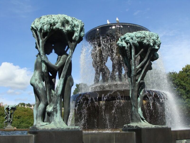 Oslo: City Highlights Guided Tour by Coach with Fjord Cruise - A Closer Look at the Tour Experience