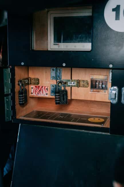 Oslo: Cube Escape Box Challenge Game - Key Points