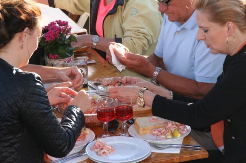 Oslo Fjord Evening Live Rock music cruise with Shrimp buffet - Key Points