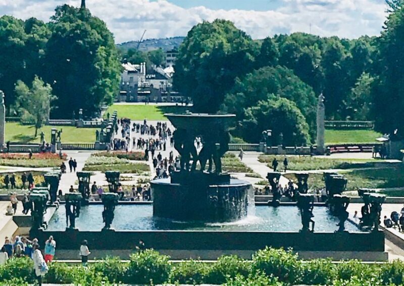 Oslo: Panoramic View and Sculpture Park Walk - What the Tour Offers