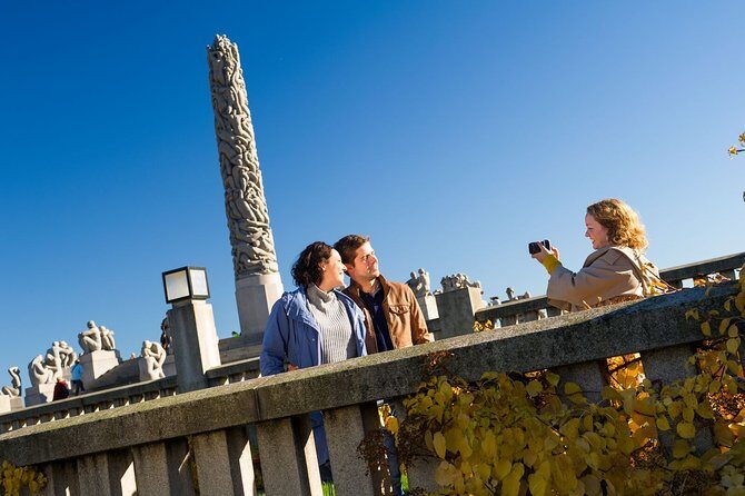 Oslo: Private VIP City Tour by Luxury Minivan with Driver & Guide - Starting Point and Logistics