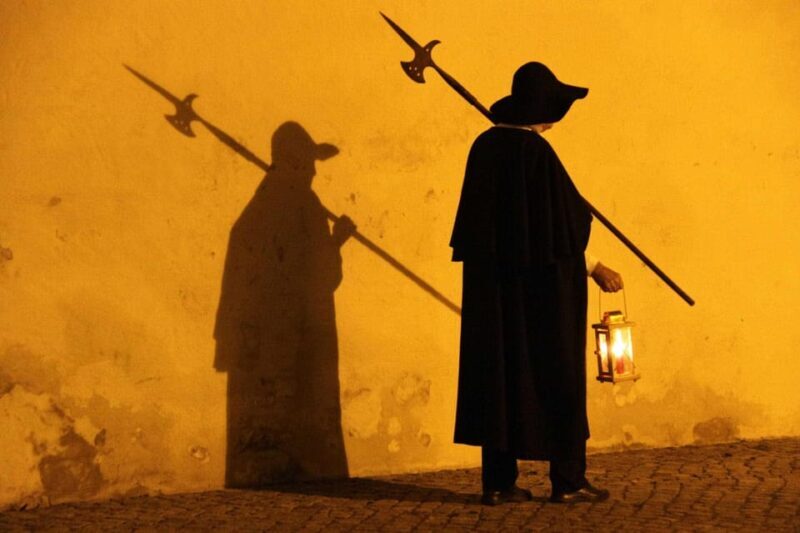 Osnabrück: "Beschwipste" Nachtwächter-Führung (mit Umtrunk) - An In-Depth Look at the Osnabrück Night Watchman Tour