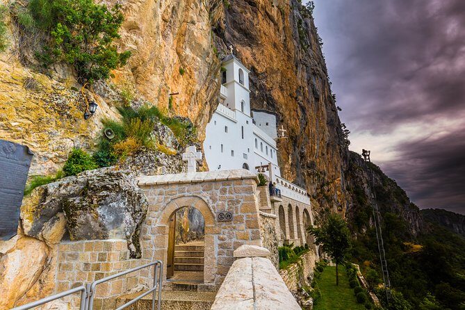 Ostrog monastery and Niagara waterfalls - A Closer Look at the Tour Experience
