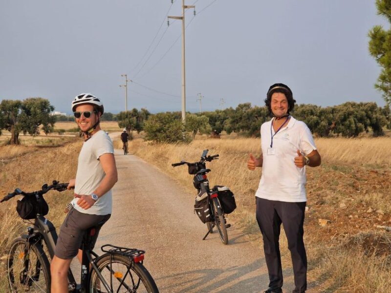 Ostuni e-bike tour. The olive trees and a local oil mill - Key Points