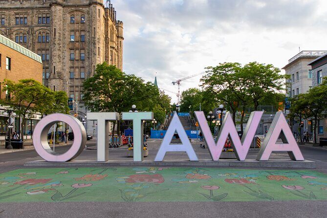 Ottawa Downtown Historic Smartphone Guided Walking Tour - Key Points