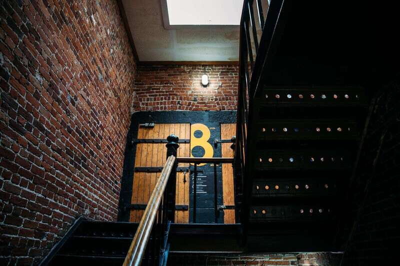 Ottawa : Historic Tour of the Ottawa Jail Hostel - Key Points