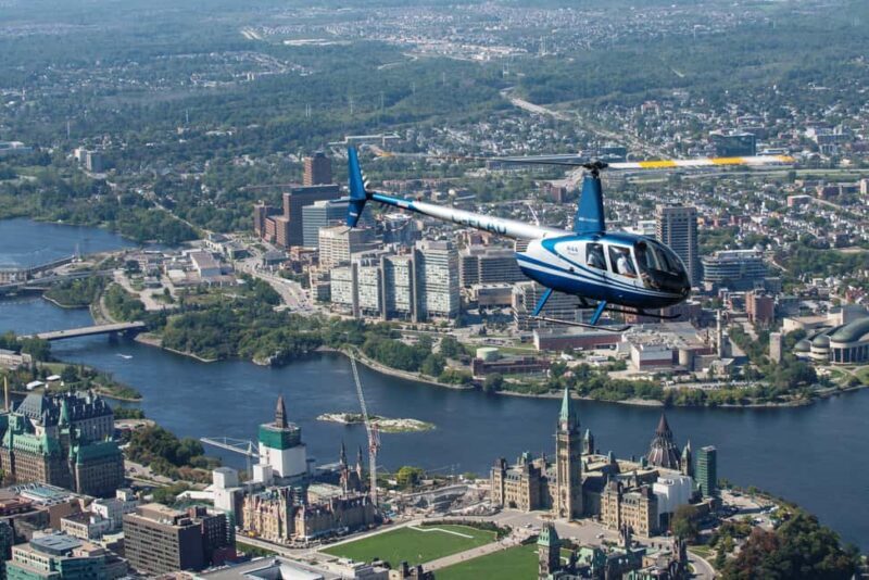 Ottawa: Panoramic helicopter flight (Gatineau Park + downtown) - FAQ
