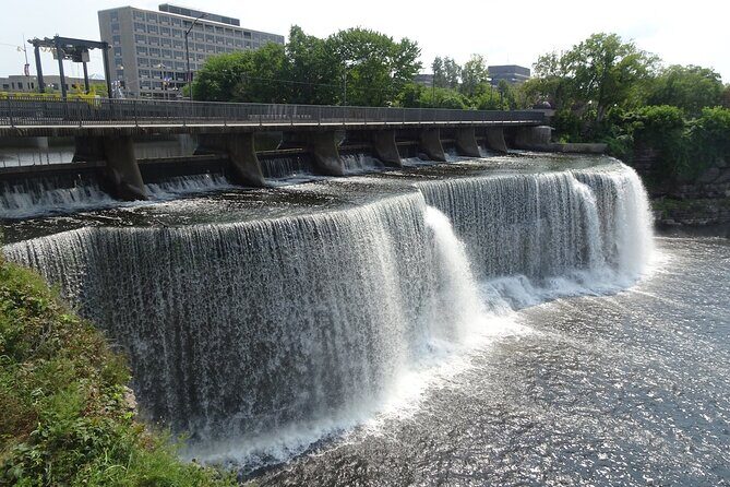Ottawa Rideau River self guided walking tour and scavenger hunt - A Walk Through Ottawa’s Scenic and Historic Heart