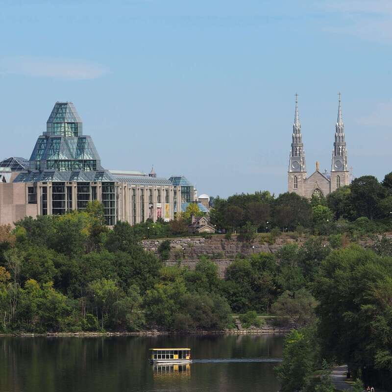 Ottawa: Walking Tour in the Heart of the Capital - Exploring Ottawa: What You Can Expect