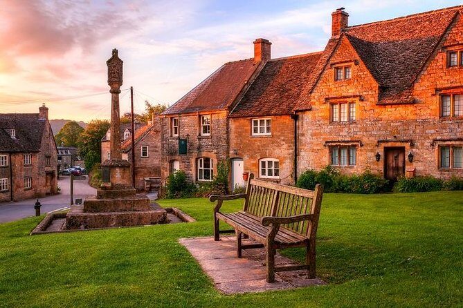 Our Famous North Cotswold Tour - Exploring the North Cotswolds in Style and Comfort