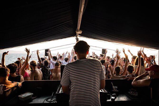 Out to Sea - Split Boat Party with Blue Lagoon Swim Stop - Who Should Consider This Tour?