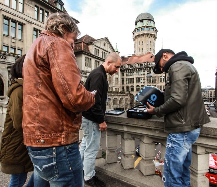 Outdoor Escape Game with Augmented Reality trough Zurich - The Scenic Route and City Highlights