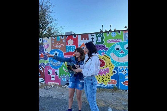 Outdoor Escape Room in Old Town Chicago - FAQ