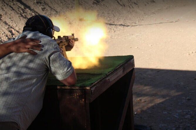 Outdoor Shooting Experience with Transfer and Lunch in Las Vegas - Who Would Love This?