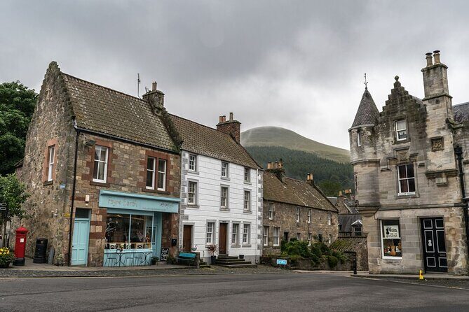 Outlander Filming Locations Day Tour from Edinburgh - The Sum Up