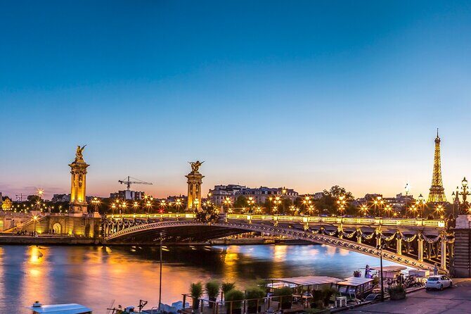 Overnight Stay onboard Paris Seine River Dinner with Cruise - FAQ