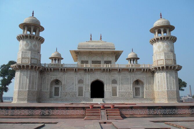 Overnight Taj Mahal & Agra Fort Tour From Delhi - FAQs