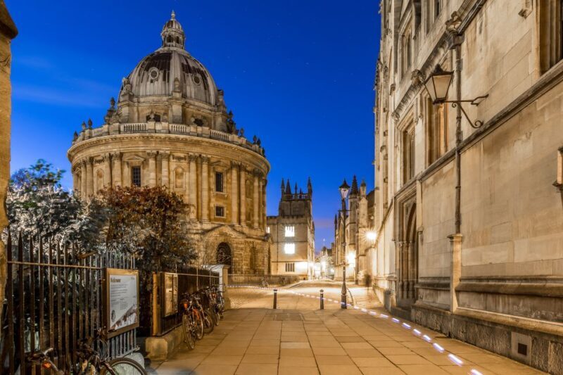 Oxford: Official Haunted Oxford Ghost Tour - What to Expect During the Tour