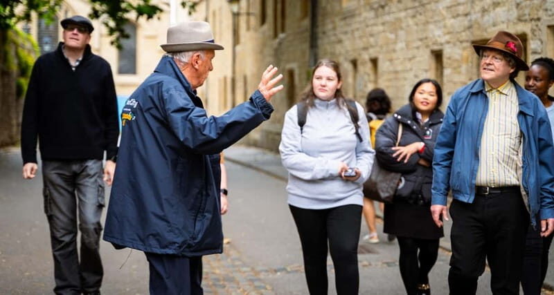 Oxford: Town & Gown Walking Tour - The Guide and Experience
