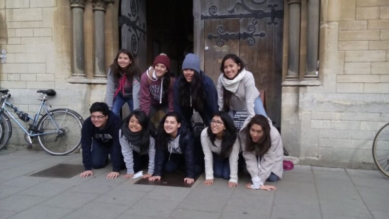 Oxford University: Guided Small Group Walking Tour - Breaking Down the Itinerary