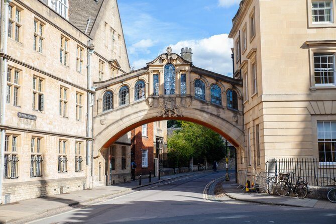 Oxford University Walking Tour With University Alumni Guide - Frequently Asked Questions