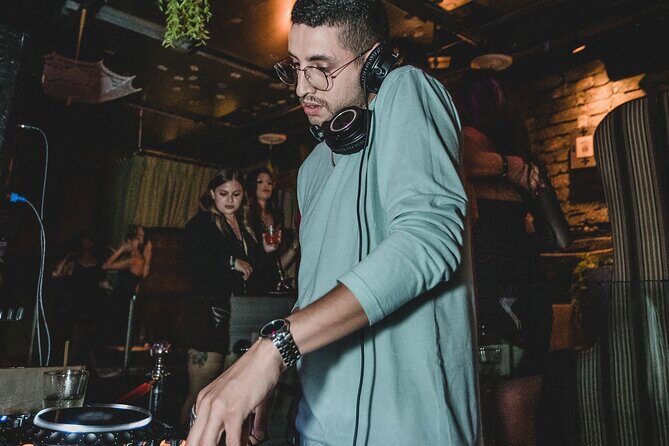 Pacific Beach Bar Tour in San Diego - FAQ