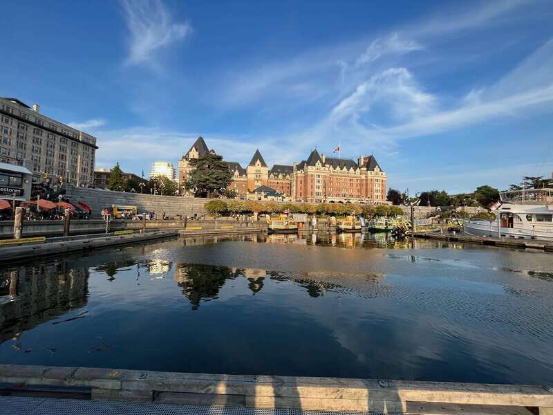 Paddle the heart of downtown Victoria - Who Should Consider This Tour