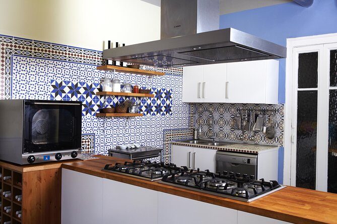 Paella Cooking Class Las Ramblas & Boqueria Market in Barcelona - Who Would Love This?