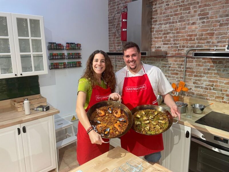 Paella Cooking Class with Sangria in Bilbao - Key Points
