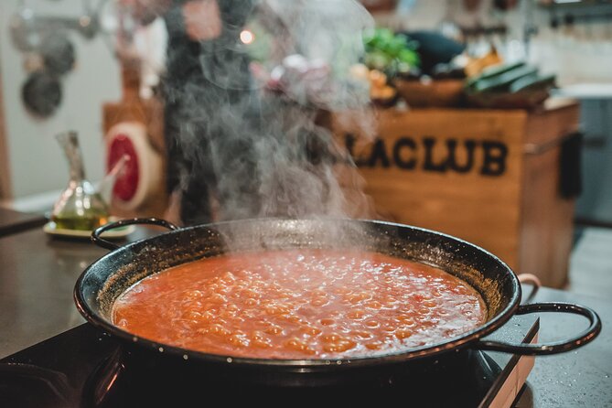 Paella Experience and Bottomless Wine in Barcelona - FAQ: Questions You Might Have