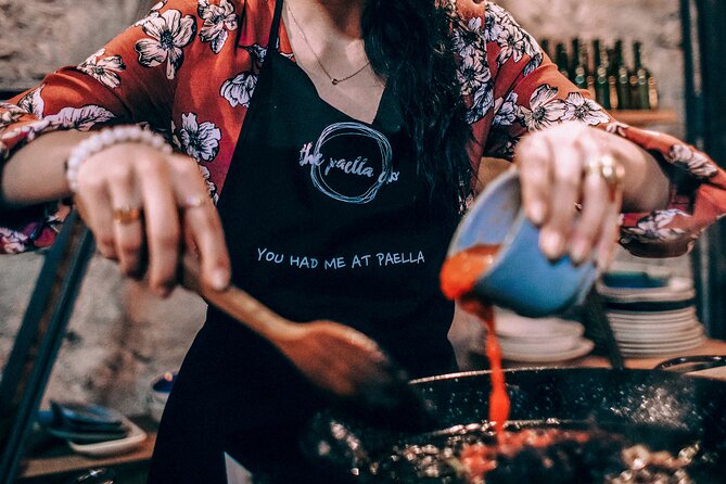 Paella Experience and Bottomless Wine in Barcelona - The Bottom Line