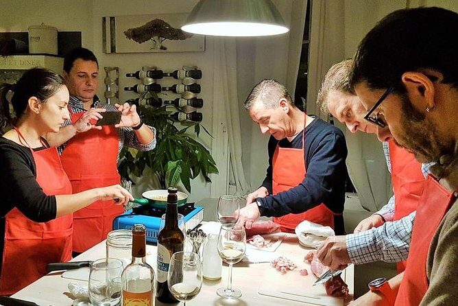 Paella & Tapas Cooking Class in Barcelona - Key Points