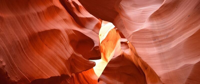 Page: Lower Antelope Canyon Ticket and Guided Hiking Tour - Who Will Love This Tour?